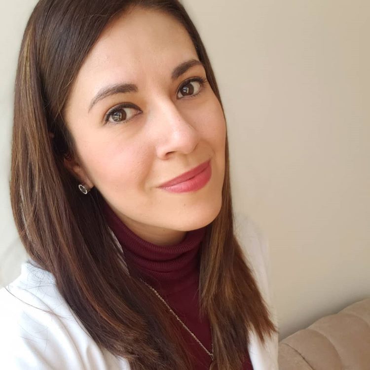 Dra. Elizabeth Salinas Garcia, Nutriólogo clínico CDMX